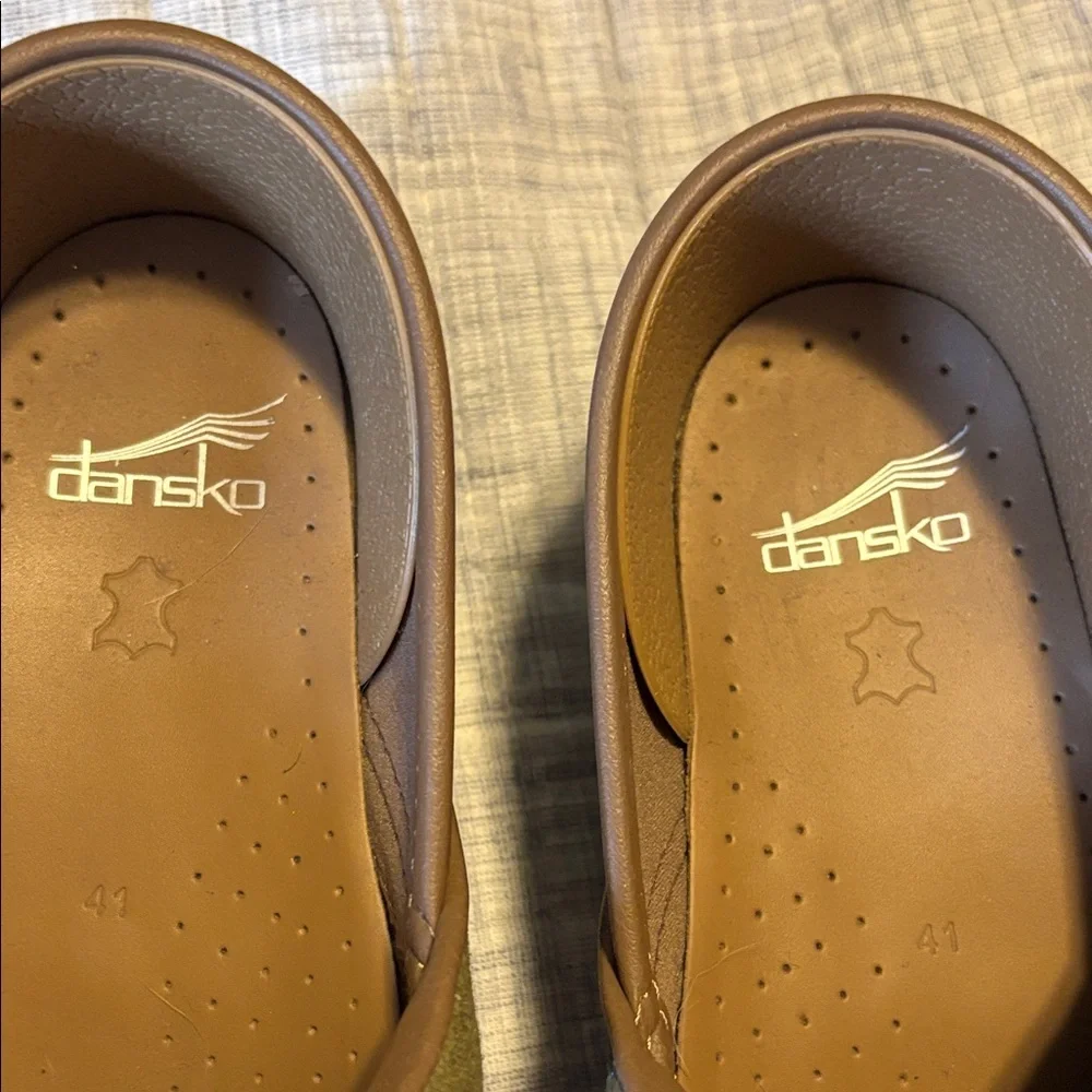 Dansko Olive Green Slip-On Clogs size 41 - Picture 2 of 4